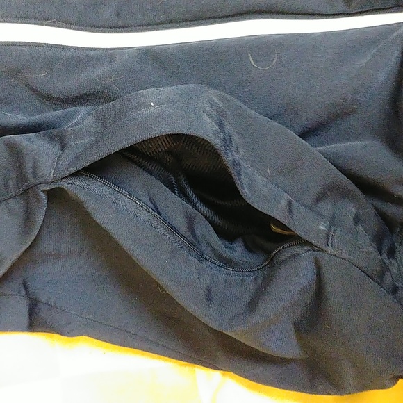 Adidas Men's XL warmup jacket - Picture 4 of 4